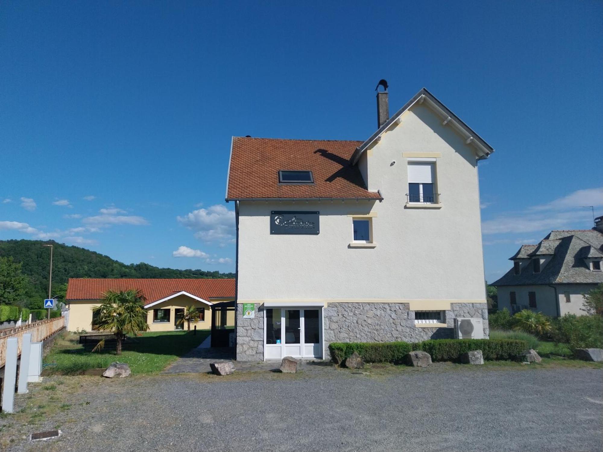 Logis Hotel Restaurant Cruzel Maurs Exterior foto